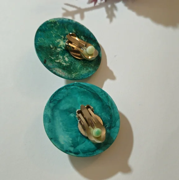 Vintage Green & Gold Acrylic Crystal Statement Earrings Clip-on Earrings - Picture 2 of 7